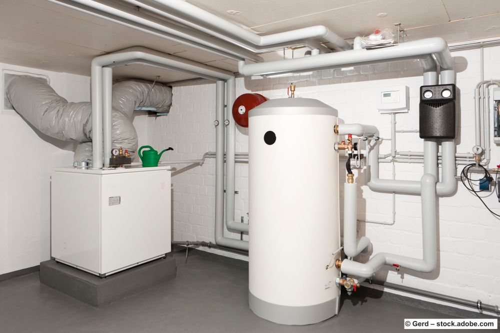 -installierte-Wärmepumpe-im-Innenbereich