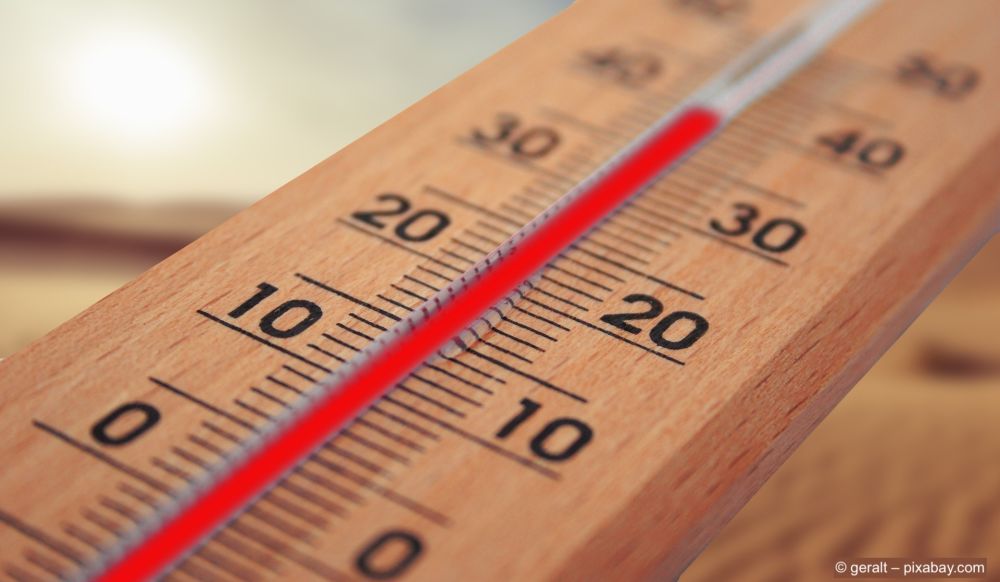 Thermometer-das-hohe-Celsiuswerte-anzeigt