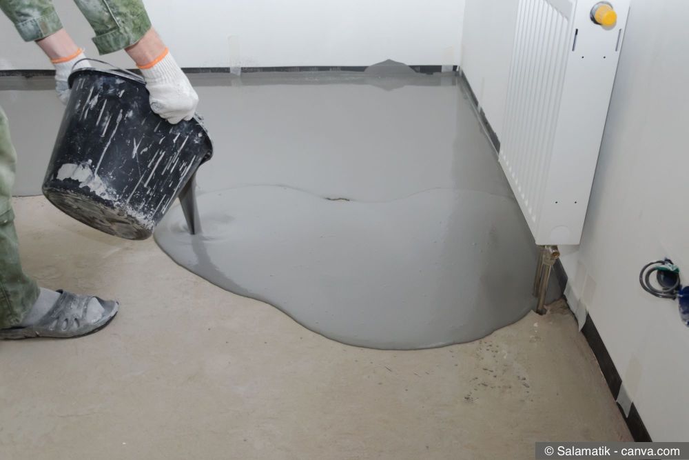 Selbstnivellierende Ausgleichsmasse