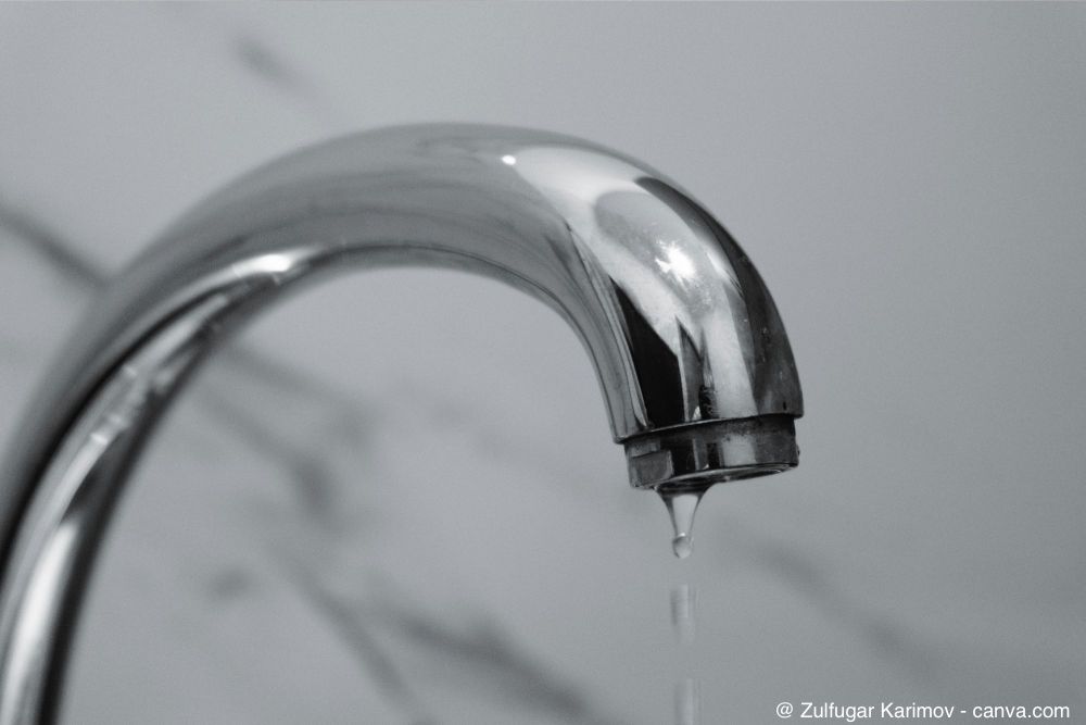 Tropfender Wasserhahn