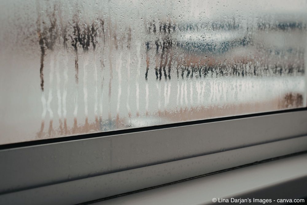 Fenster mit Kodenswasser