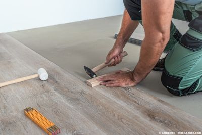 Schwimmende Verlegung von Klick-Vinyl