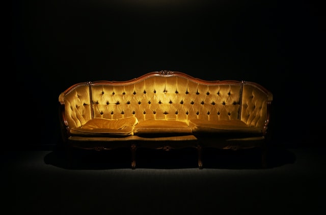 Antikes Sofa